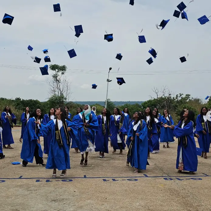 Homosha graduation.PNG